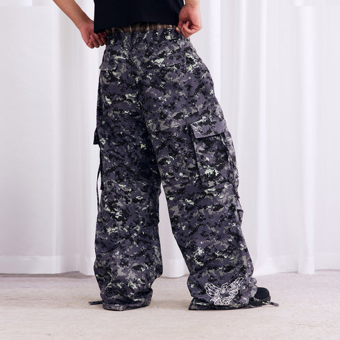 Burnin* "2503" Digital Camouflage Wide-Leg Pants